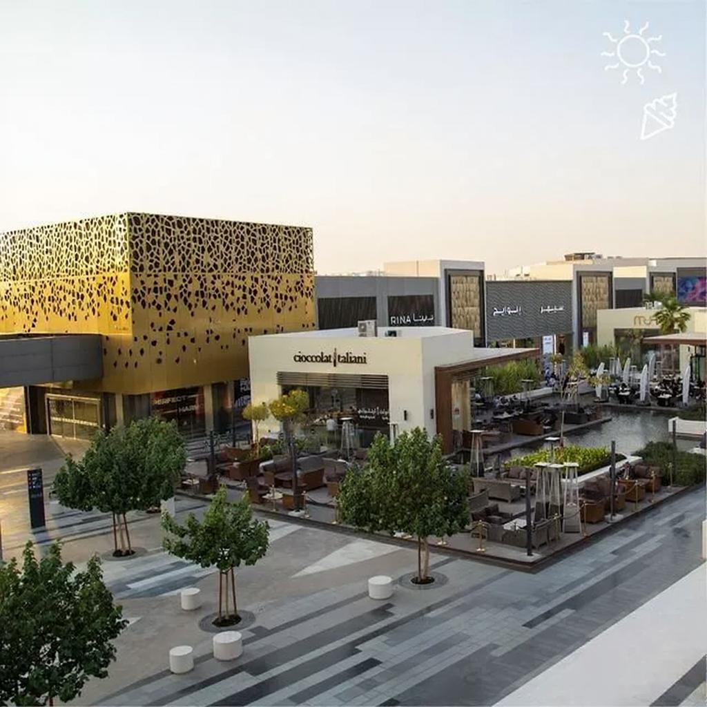 تحتوي واجهة روشن الرياض على العديد من المطاعم والكافيهات المتميزة - تطبيق عقار